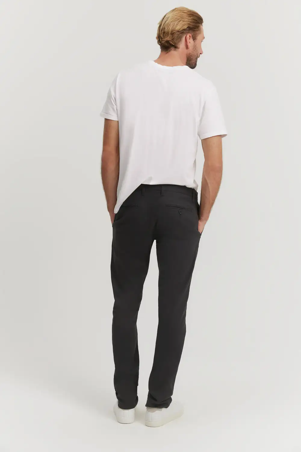 Men's Refined Slim Fit Stretch Pants