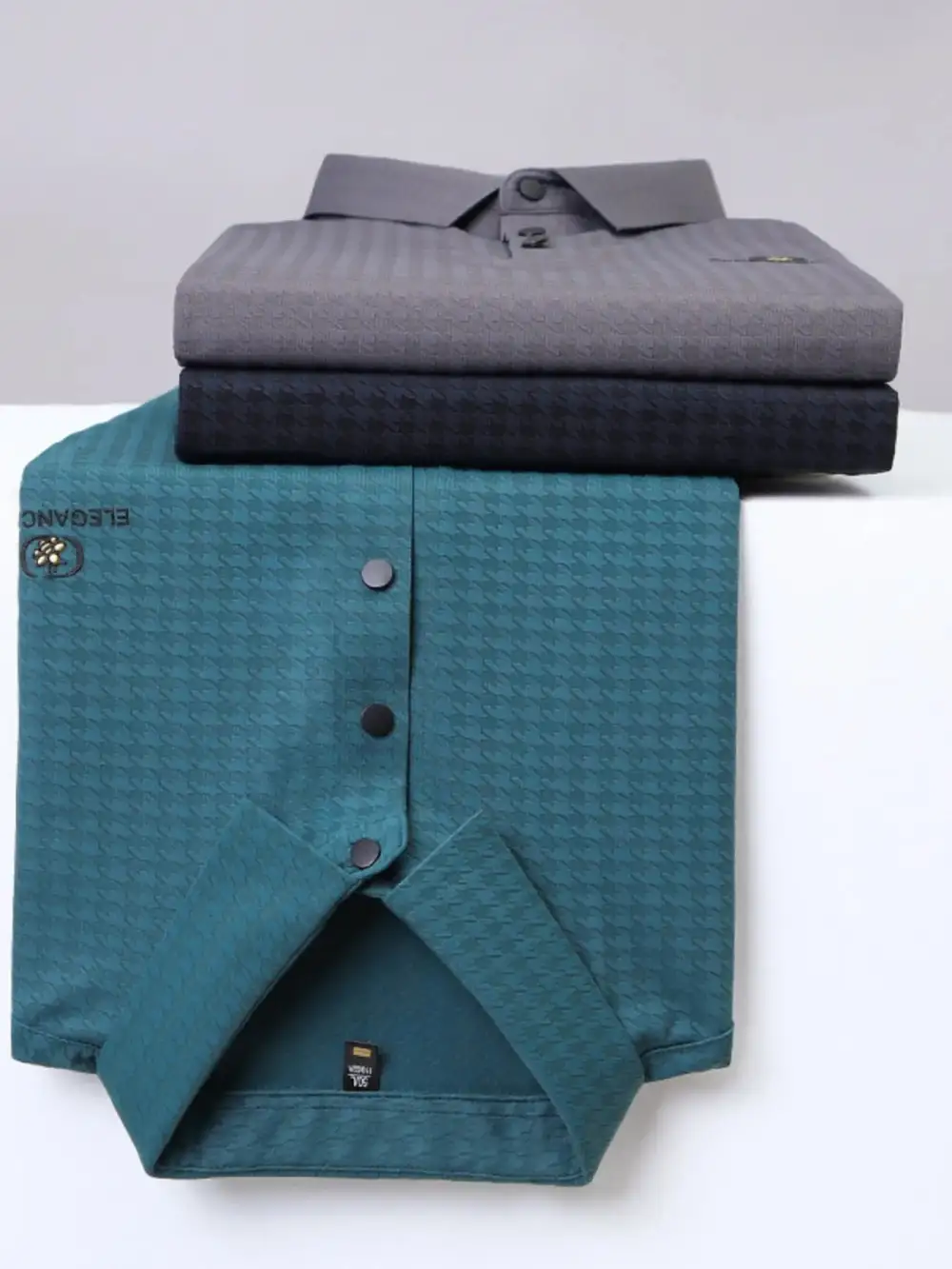 Everyday Textured Short Sleeve Collared Polo Shirt