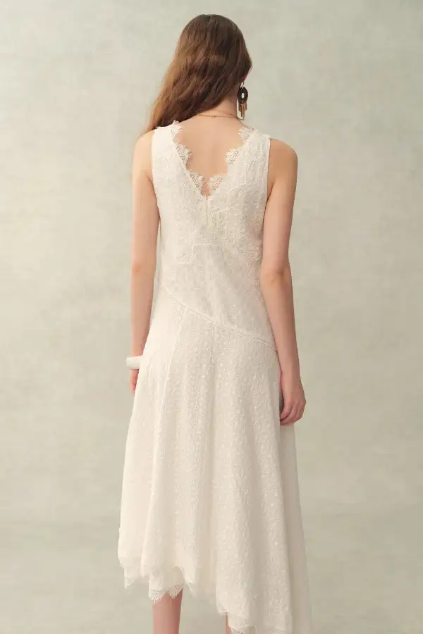 V-Neck Sleeveless Lace Embroidered Linen Dress