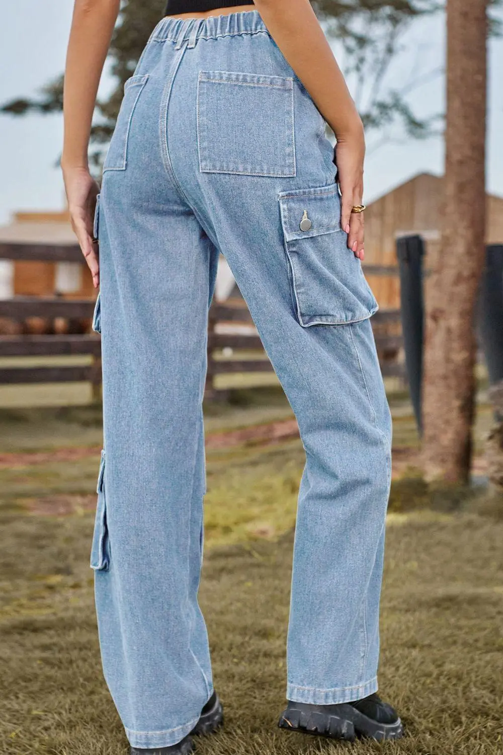 Easy Loose Fit Pocketed Denim Jeans