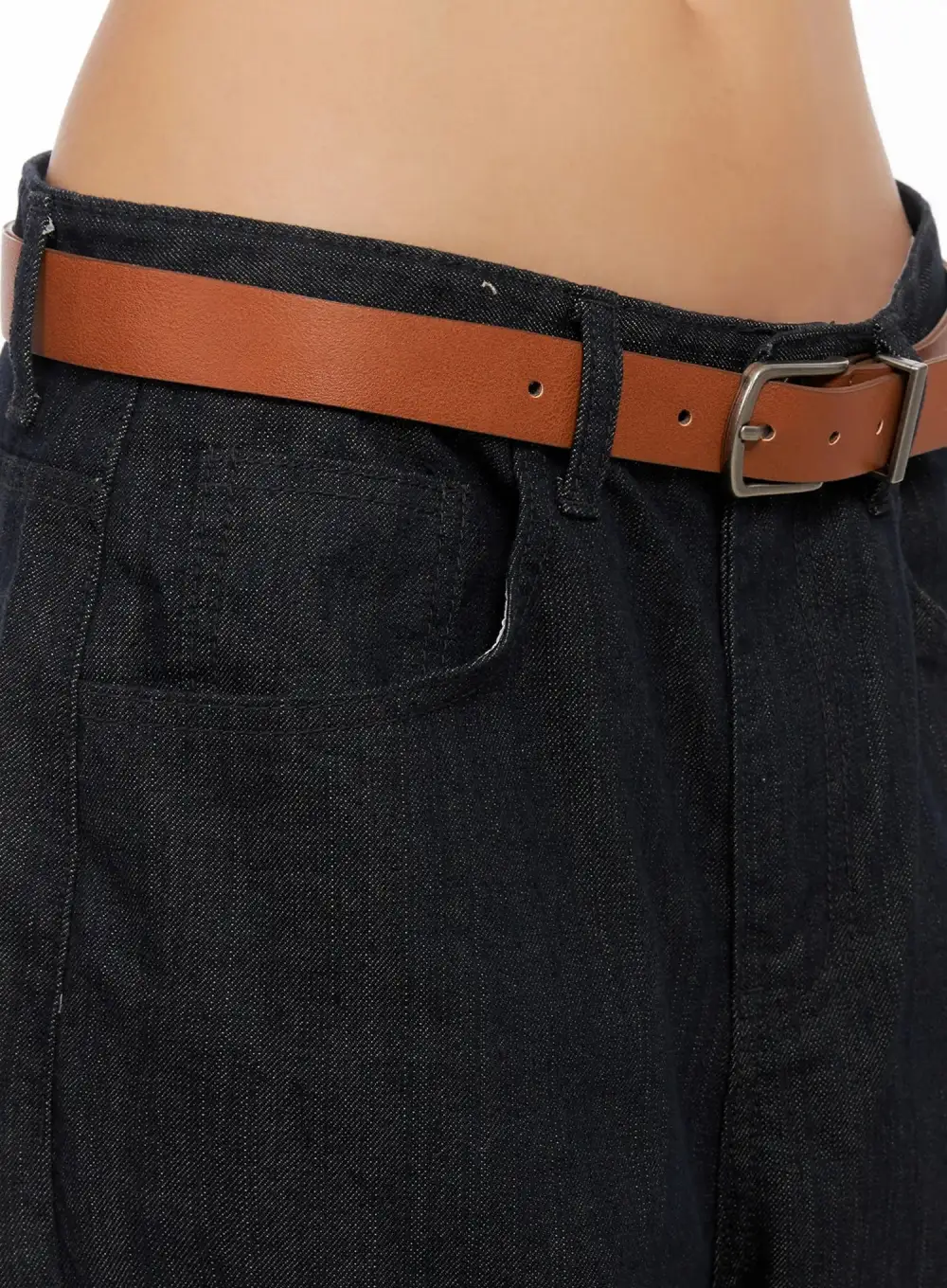 Solid Wide-Leg Jeans