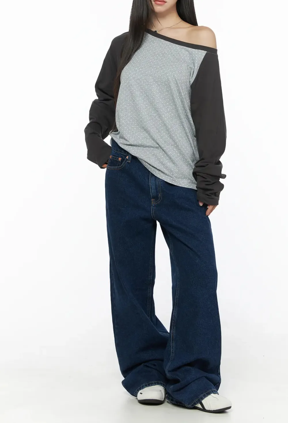 Stitch-Detail Wash Baggy Jeans