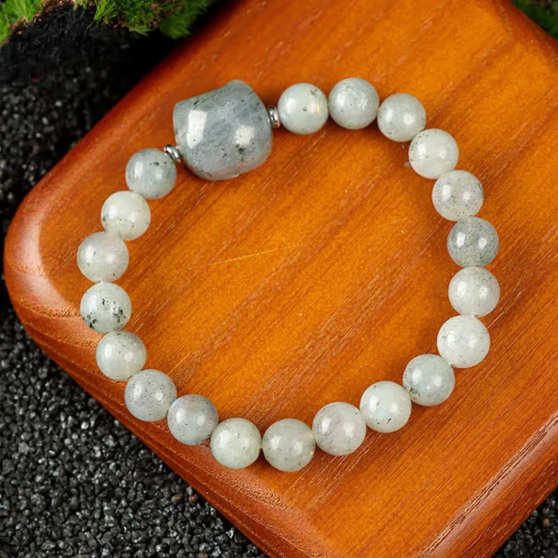 Cute Cat Design Lace Agate Clear Quartz Bracelet