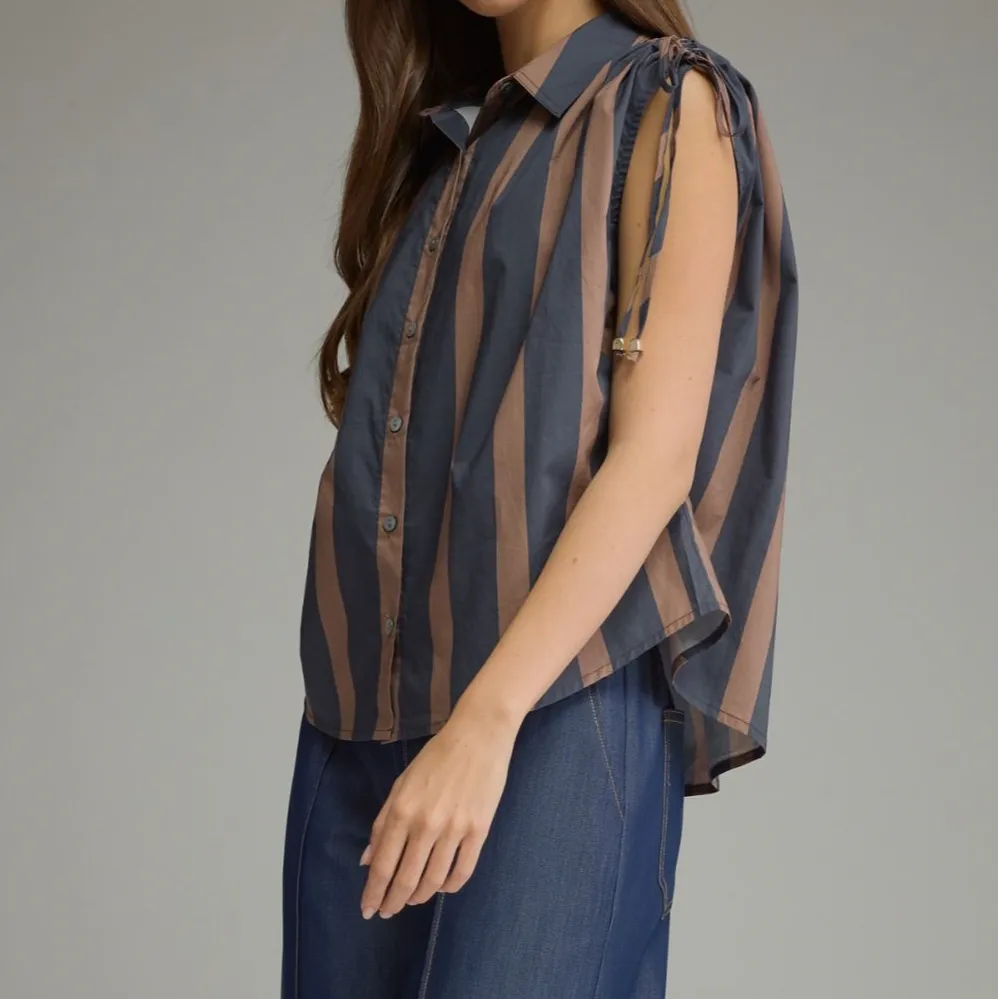 Ruched Shoulder Stripe Top