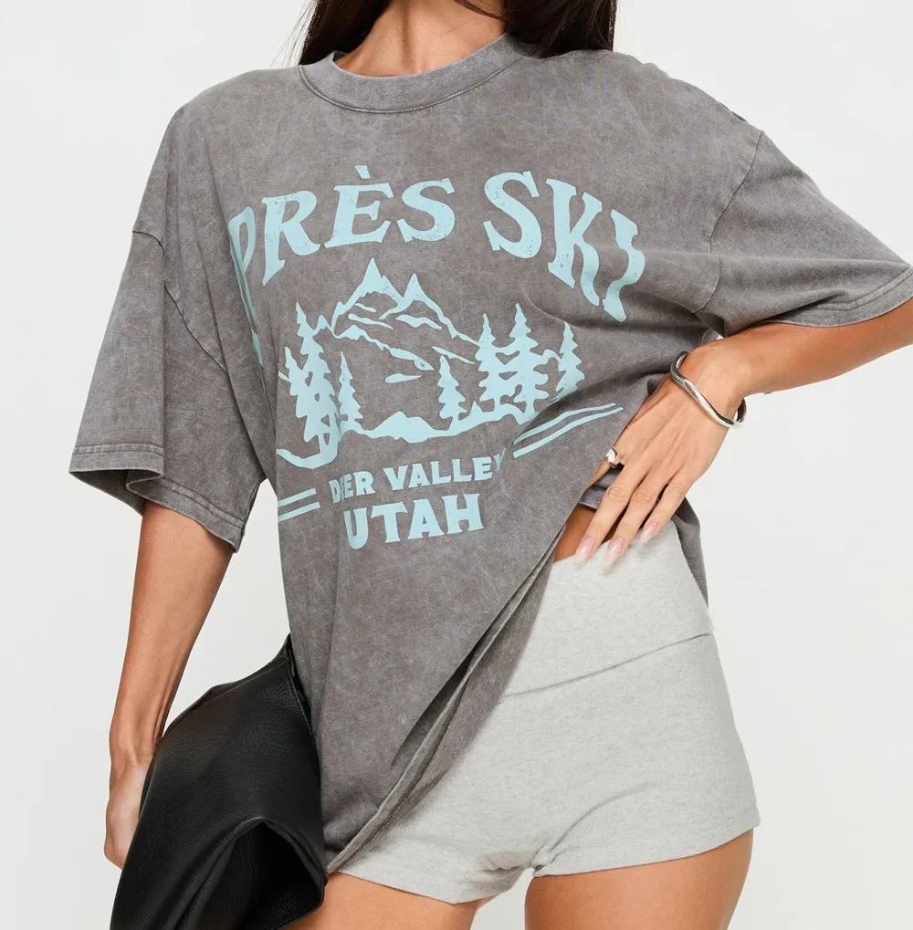 Charcoal Oversized Graphic Tee