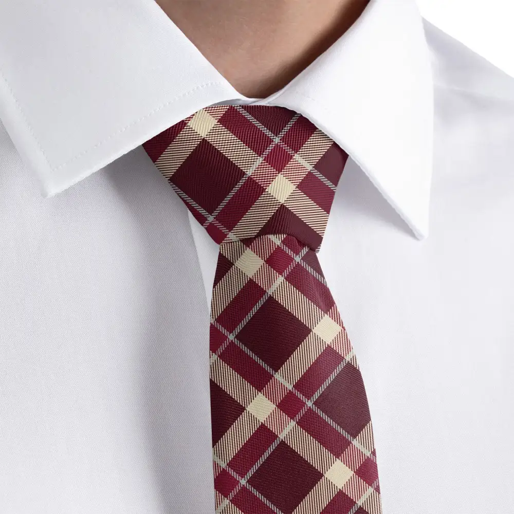 Refined Plaid Pattern Necktie