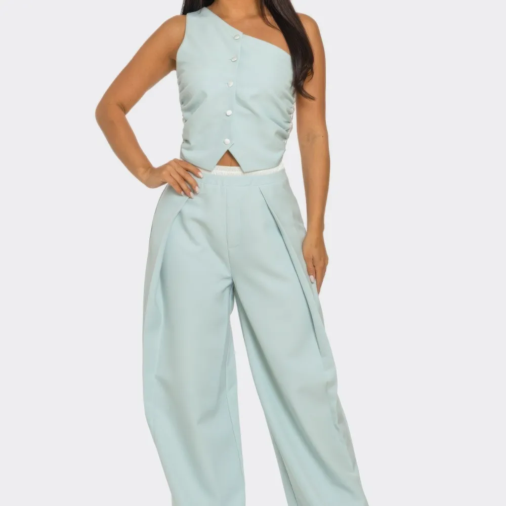 Relaxed Coordinated Pants Set