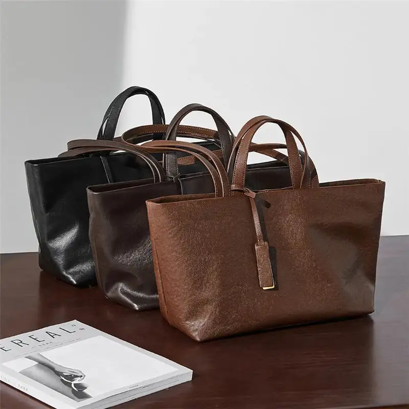 Modern Essential: Genuine Leather Large-Capacity Shoulder Bag