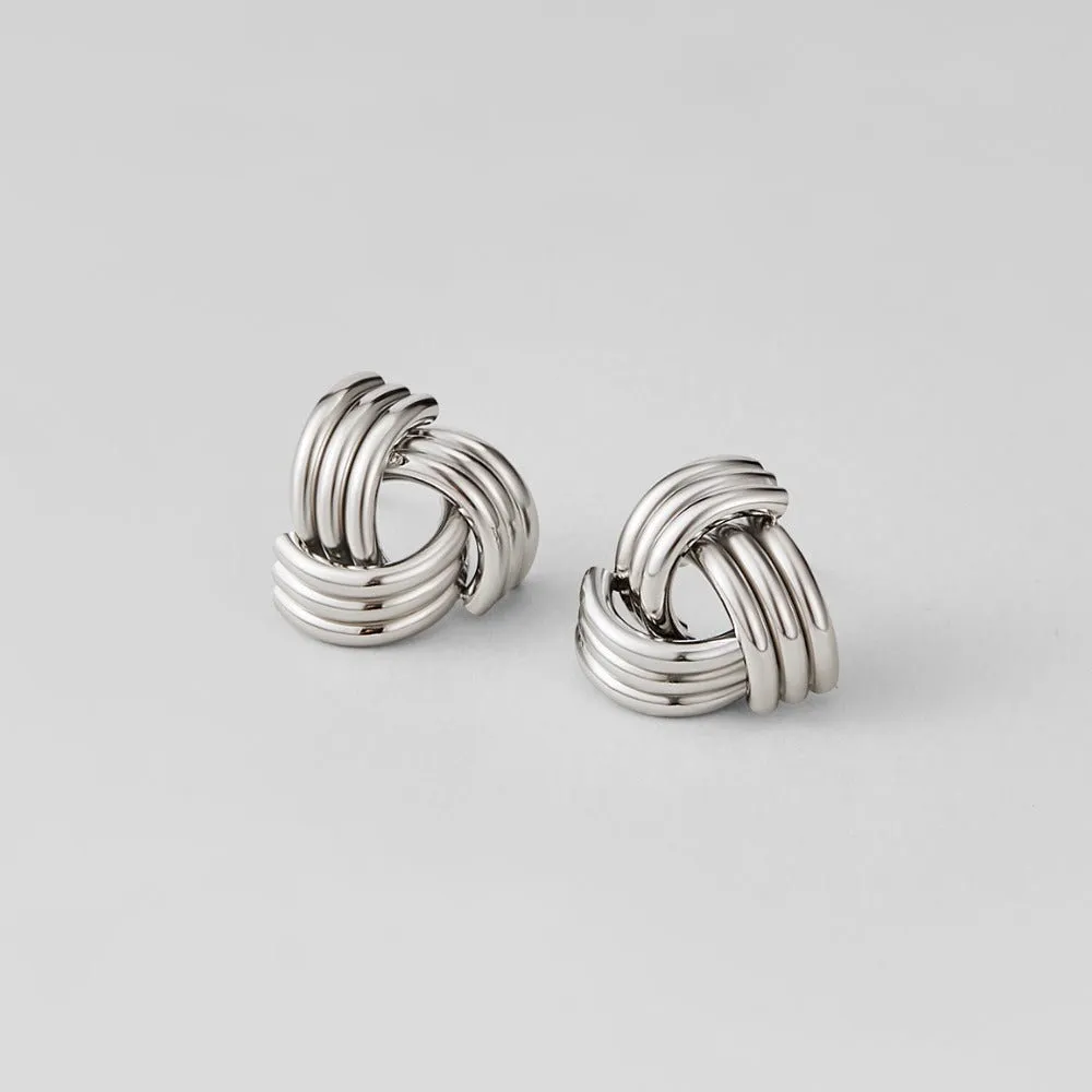 Maxi Twist Stud Earrings