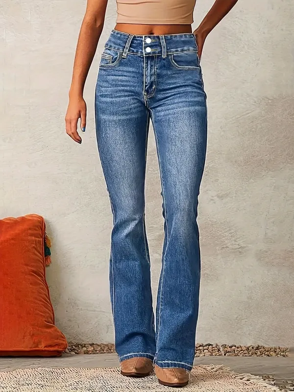 High-waisted Flared Jeans