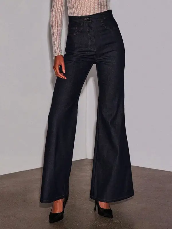 Minimal High Waist Wide Leg Pocket Jeans