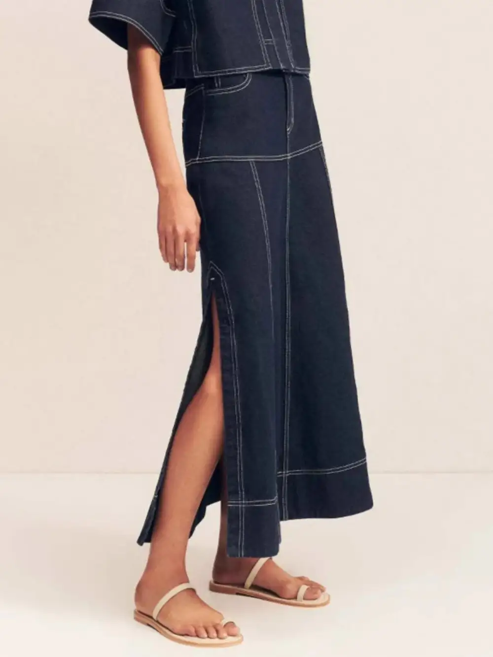 High-Waist Side Slit Contrast Stitch Maxi Skirt