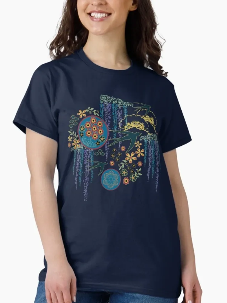 Women's Artistic Floral & Vine Oriental Print Short-Sleeve Crew Neck T-Shirt