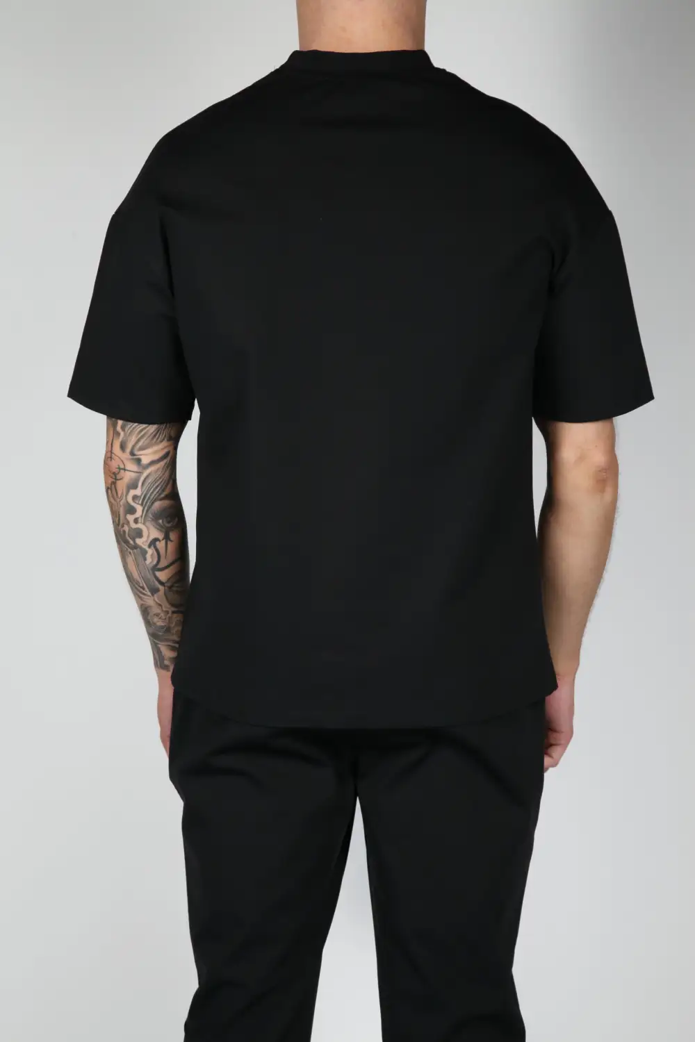 Modern Round Neck Everyday T-Shirt