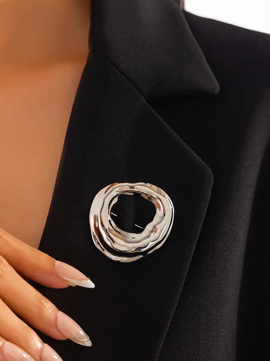 Sculptural Irregular Accent Brooch
