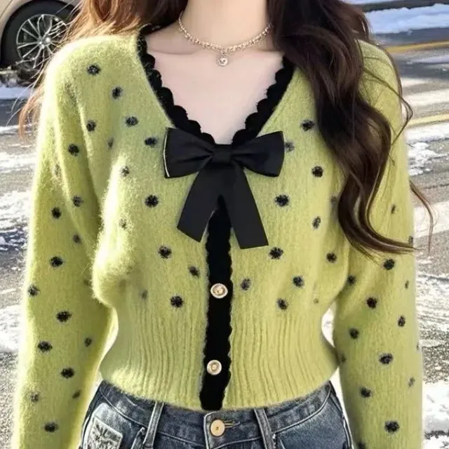 Elegant O-Neck Knit Coat