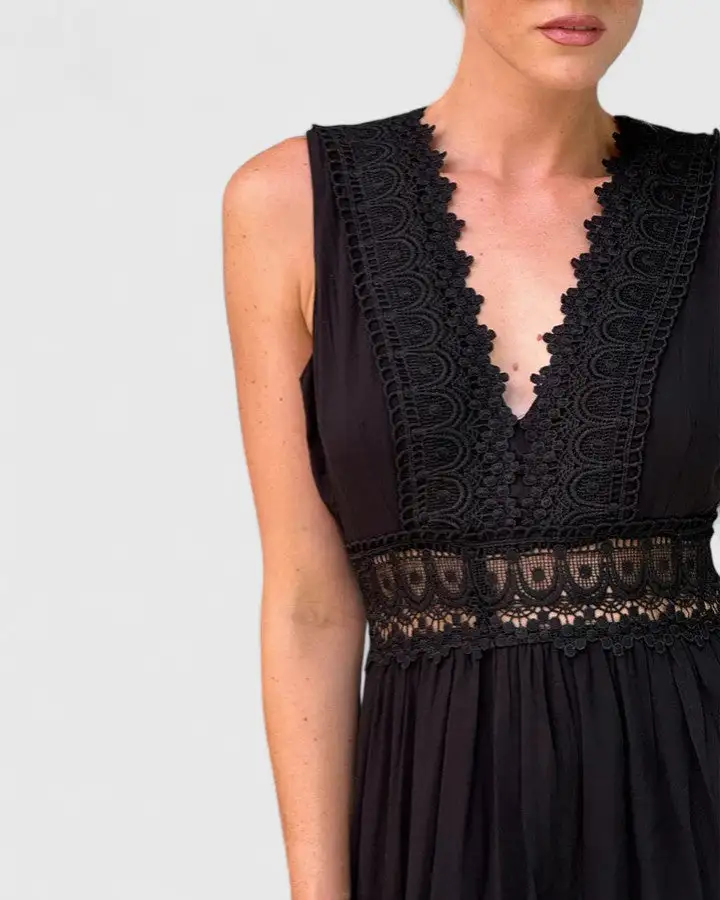  Sleeveless V Neck Dress