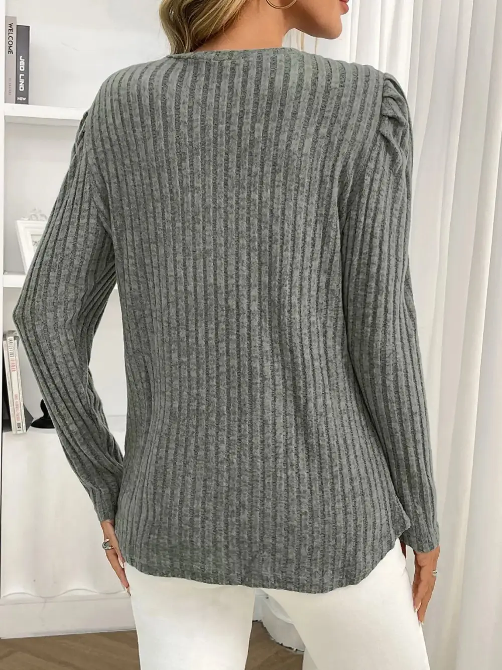 Round Neck Puff Sleeve T-Shirt
