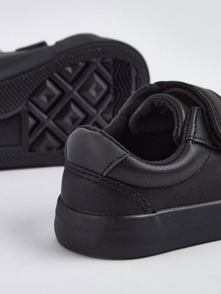 Black Double Strap School Shoes detail 2
