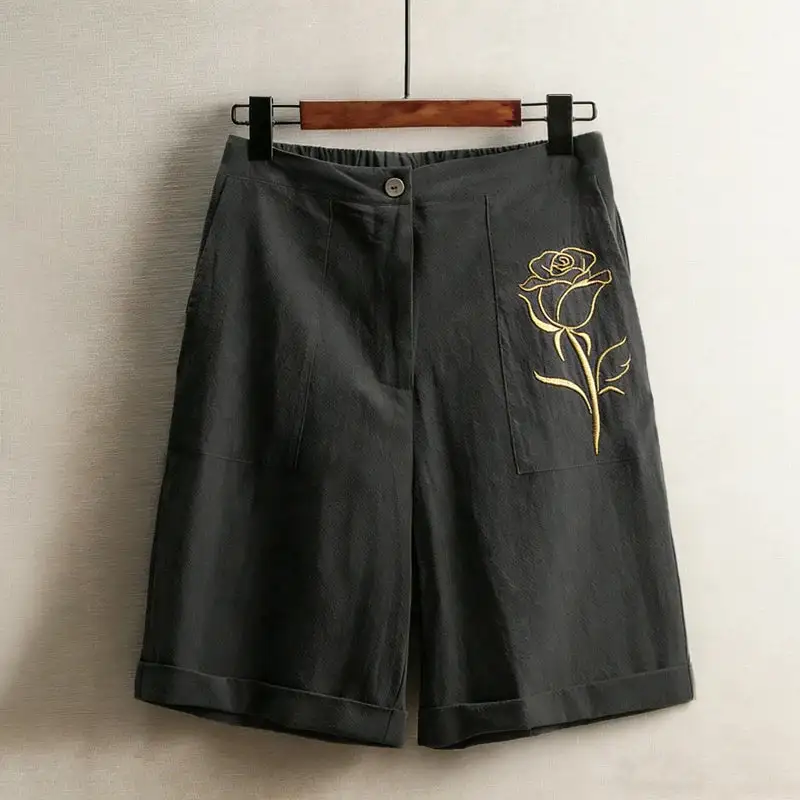 Women's Relaxed Fit Linen Floral Detail Shorts