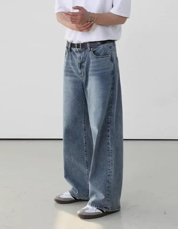 Faded Thigh Regular Fit Jeans