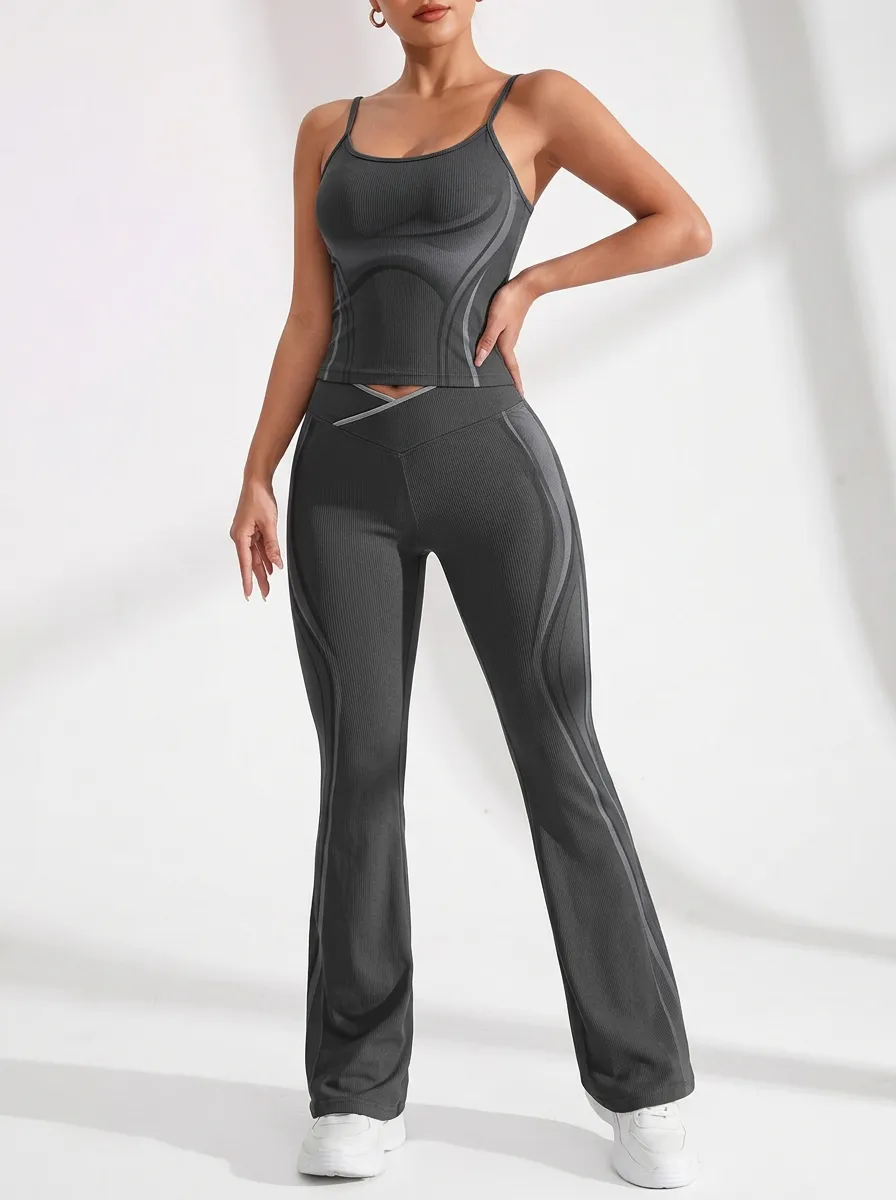 Paneled Ribbed Flare Active Set