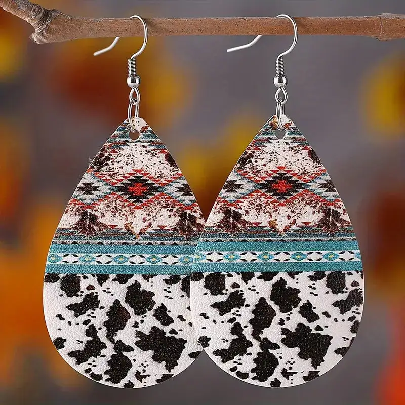 Minimal Leather Western Drop Earrings