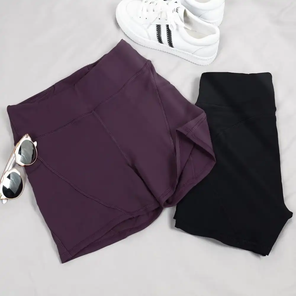 Side-Pocket Stretch Yoga Shorts