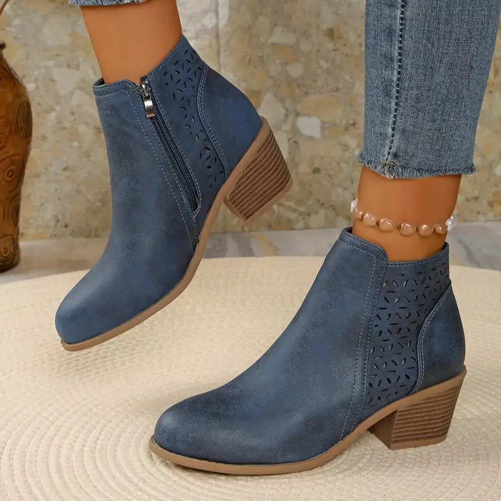 Structured Pointed Toe Block Heel Boots