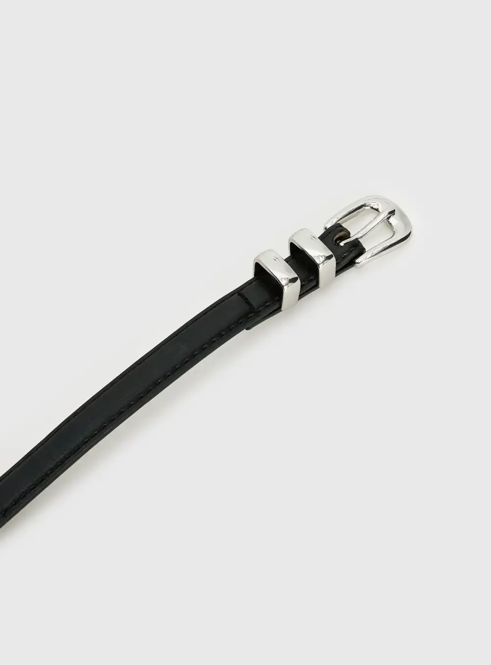 Refined Buckle Slim Belt