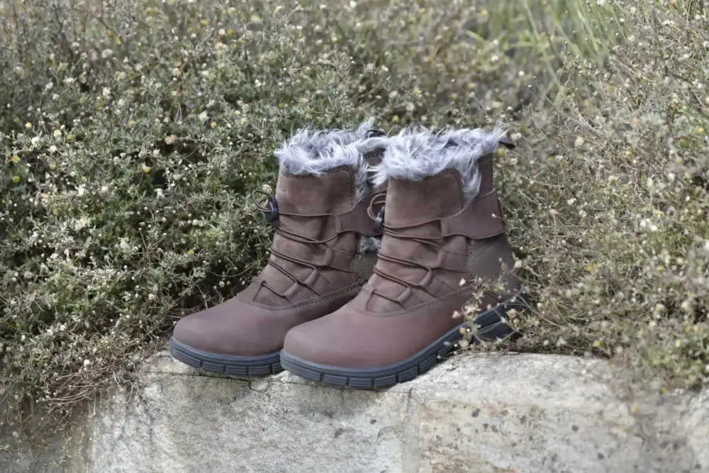 Classic Weather-Ready Leather Riding Boots