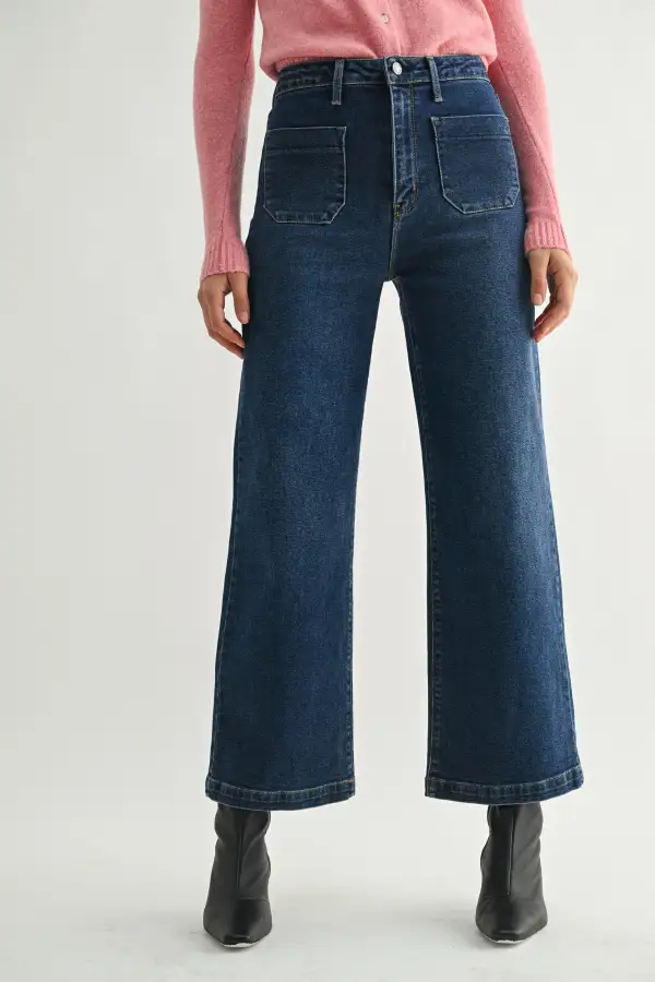Women's Patch-Pocket Relaxed Wide-Leg Jeans