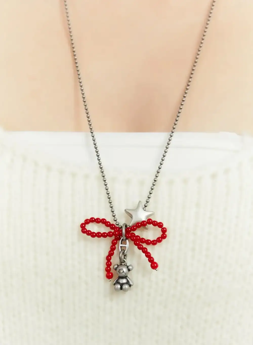 Chain Ribbon Necklace