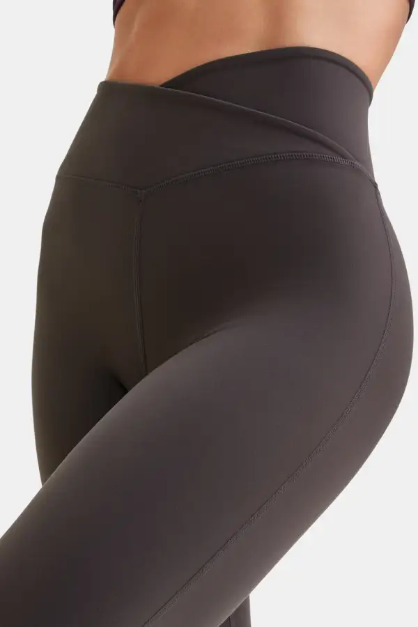 Comfort Fit Wrap Waist Flared Yoga Leggings