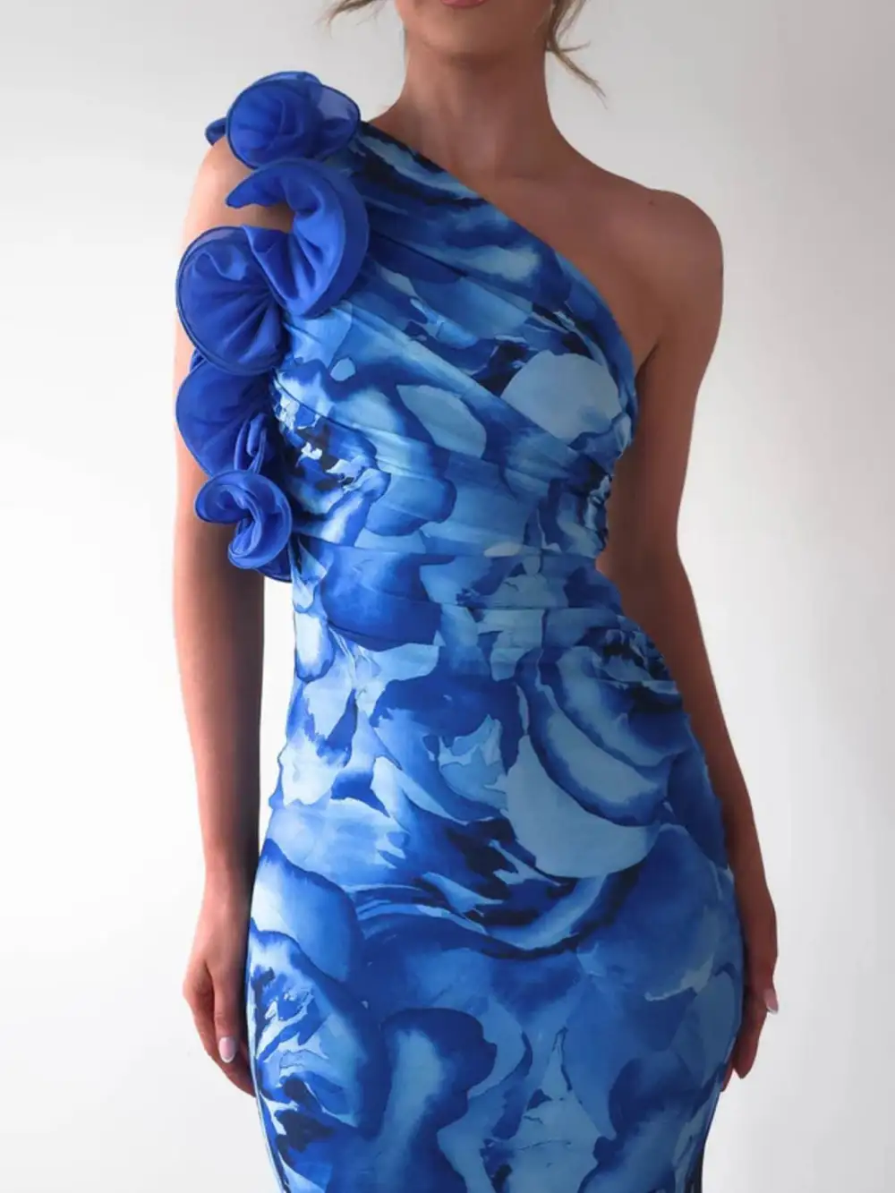 Gathered Detail Floral Printed Maxi Dress