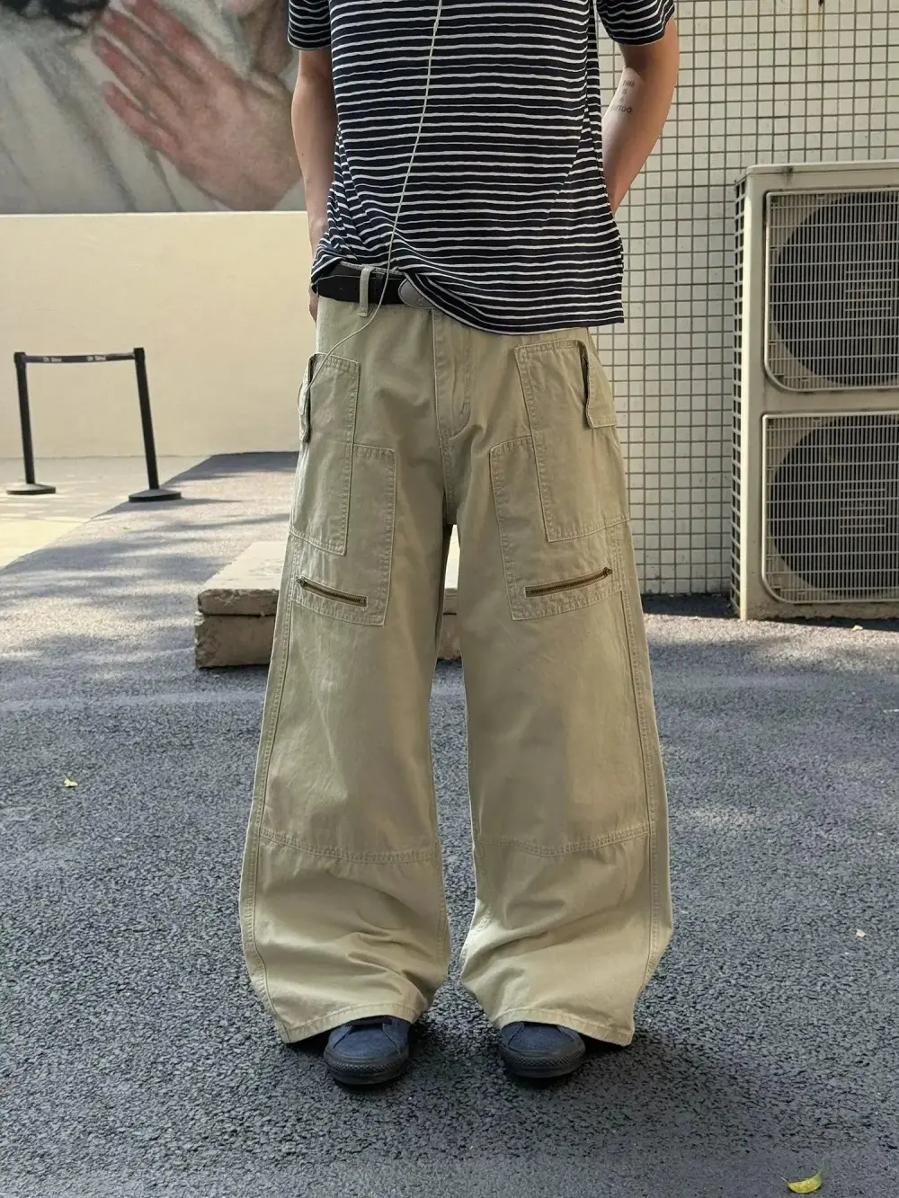 Wide Leg Multi Pocket Full Length Jeans