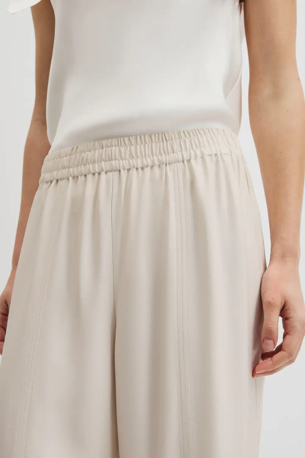Women's Classic Easy Fit Classic Pants