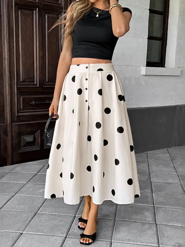 Line Pocket Detail Skirt