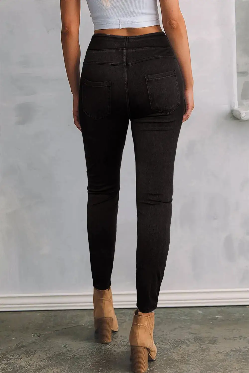 Versatile Skinny Pocketed Denim Jeans