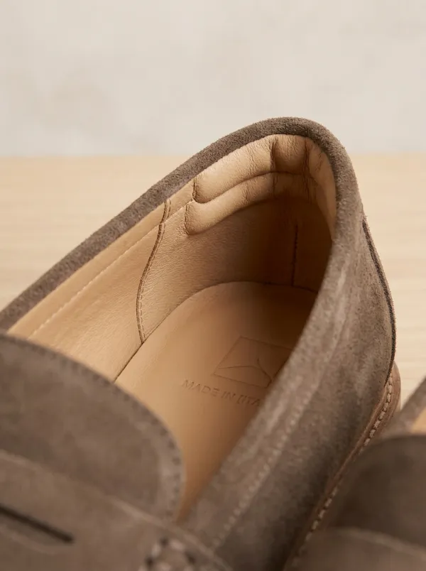 Women's Classic Classic Suede Wood Sole Loafers