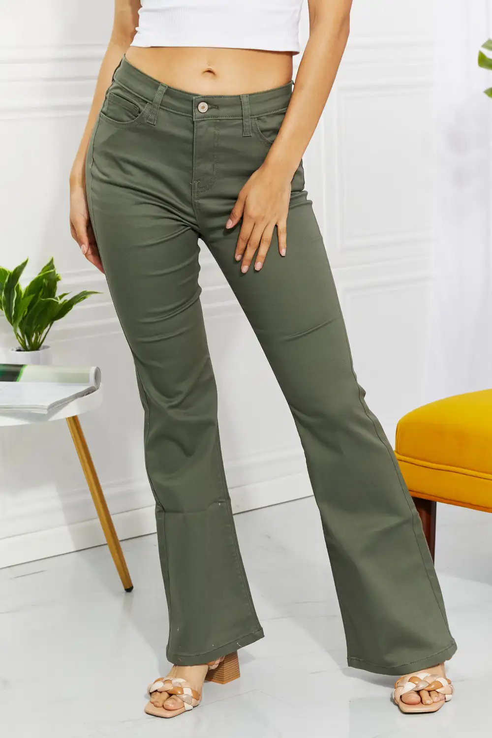 Bootcut High Waist Pocketed Everyday Jeans