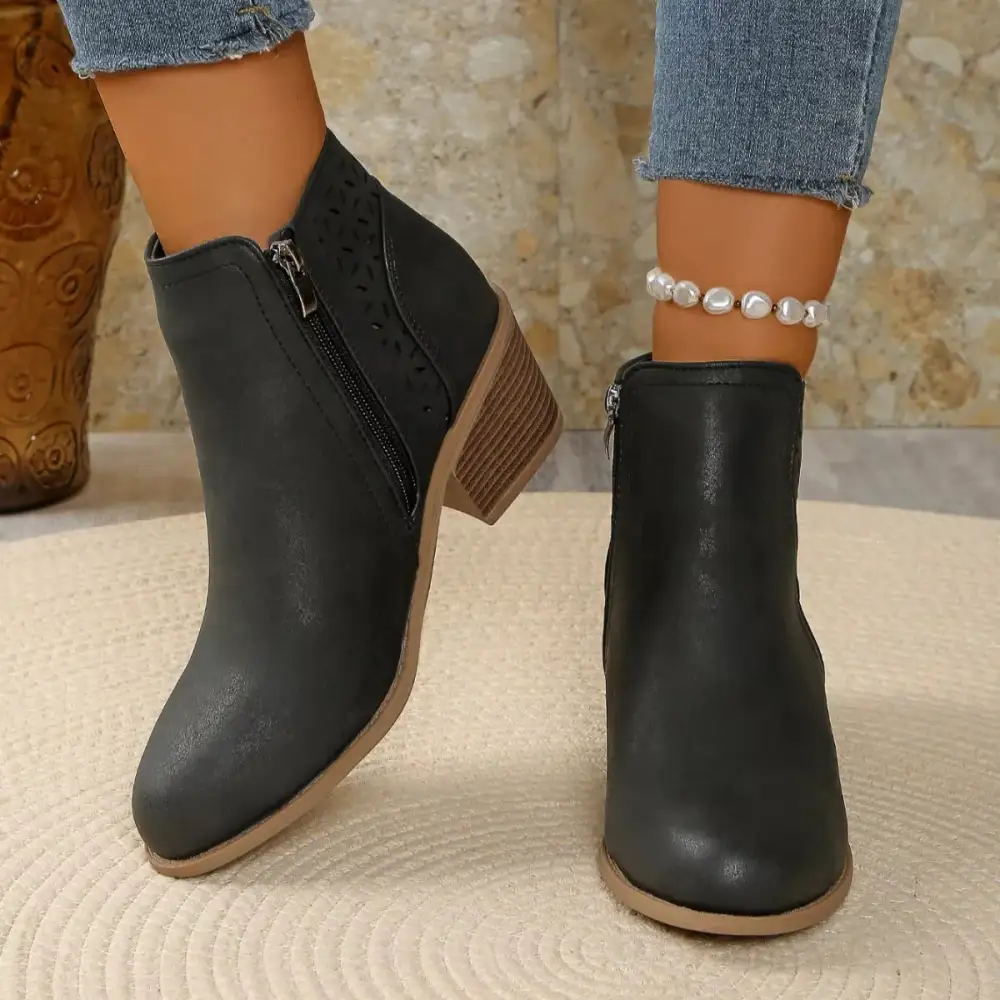 Structured Pointed Toe Block Heel Boots
