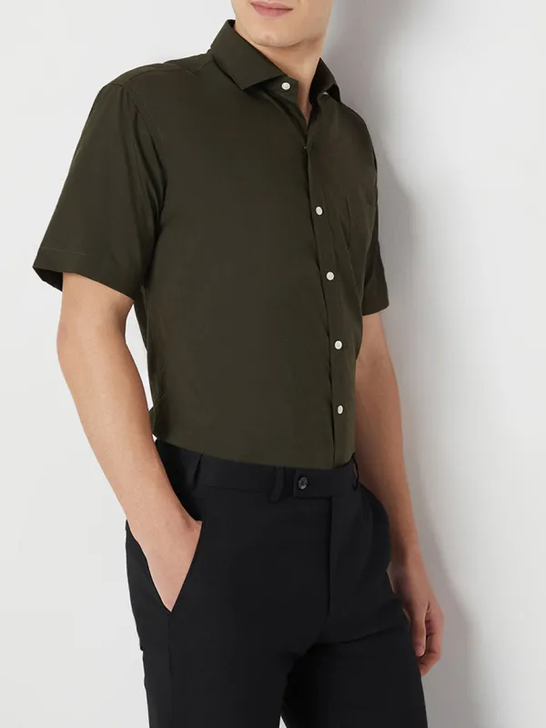 Weekend Half Sleeve Men's Formal Shirt