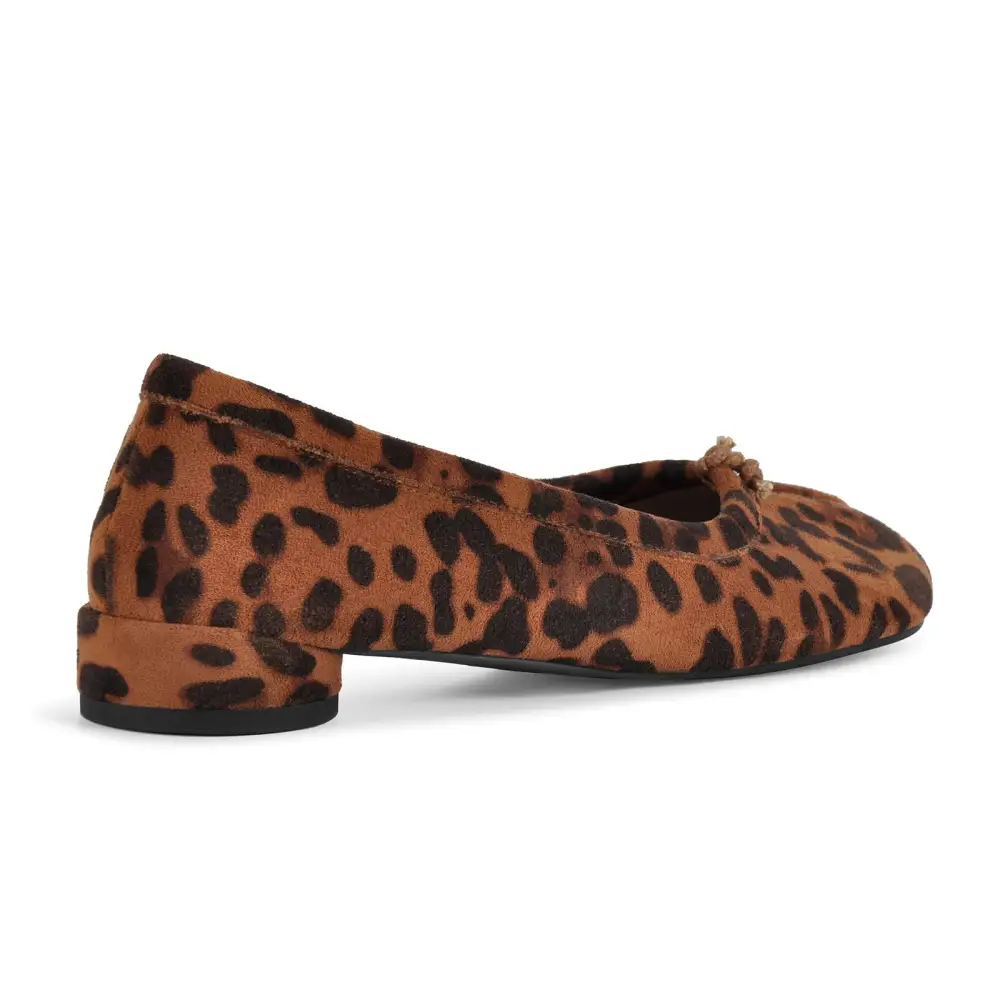 Polka Dot Round Toe Chunky Heel Pumps