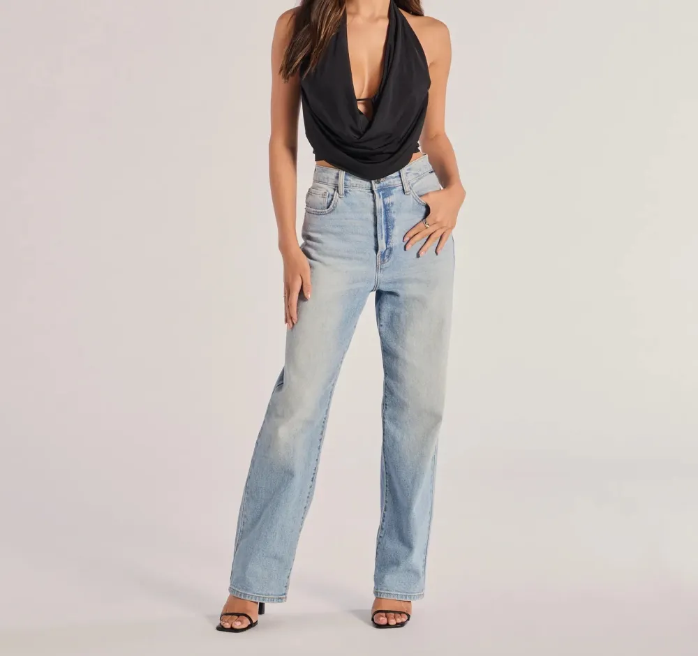 Halter Sleeveless Cropped Top
