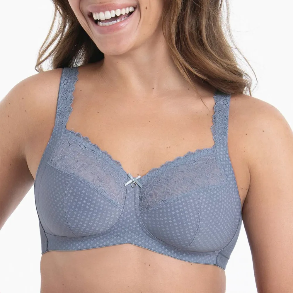 Women's Wireless Underwire Four-Part Cup Lace Bra