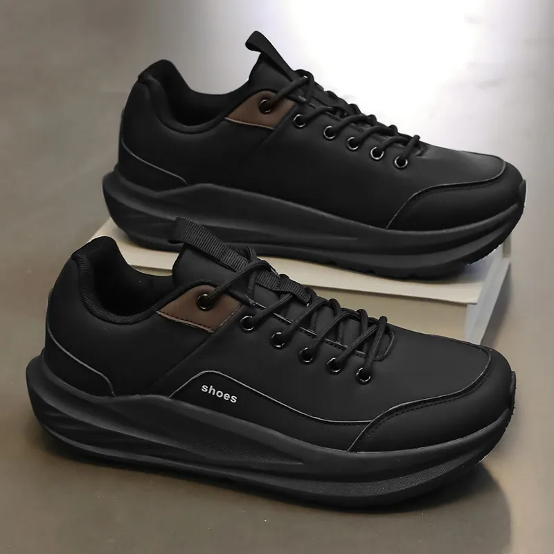 Men's Grip Sole Walking Shoes