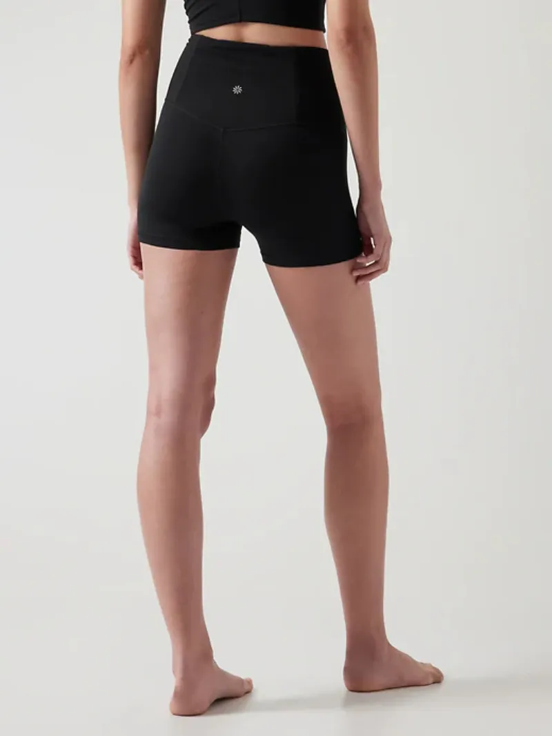 Black Smooth-Fit Biker Shorts For Sleek Casual Style