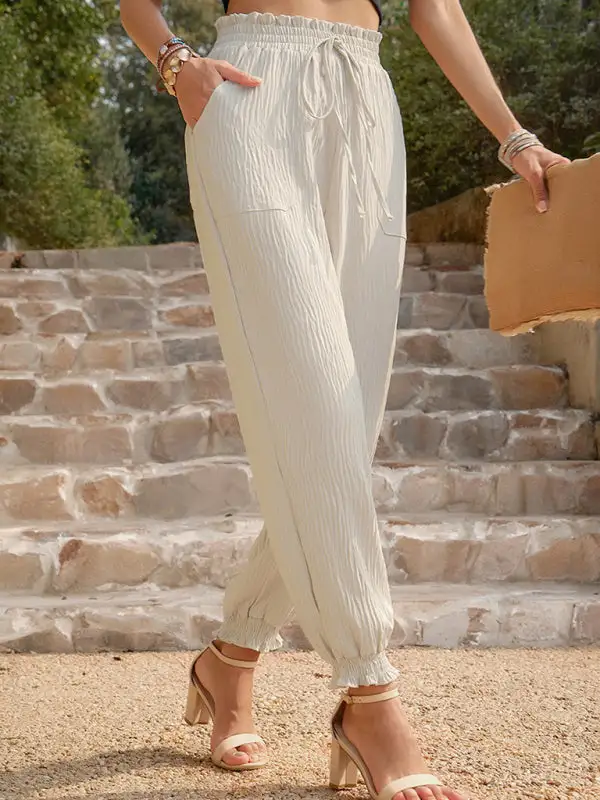 Woven Clean High Waisted Pants