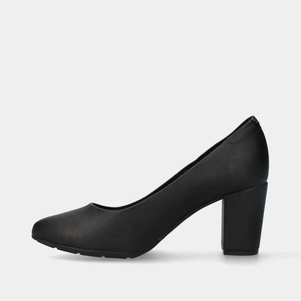 Polished Refined Classic Comfort Pumps